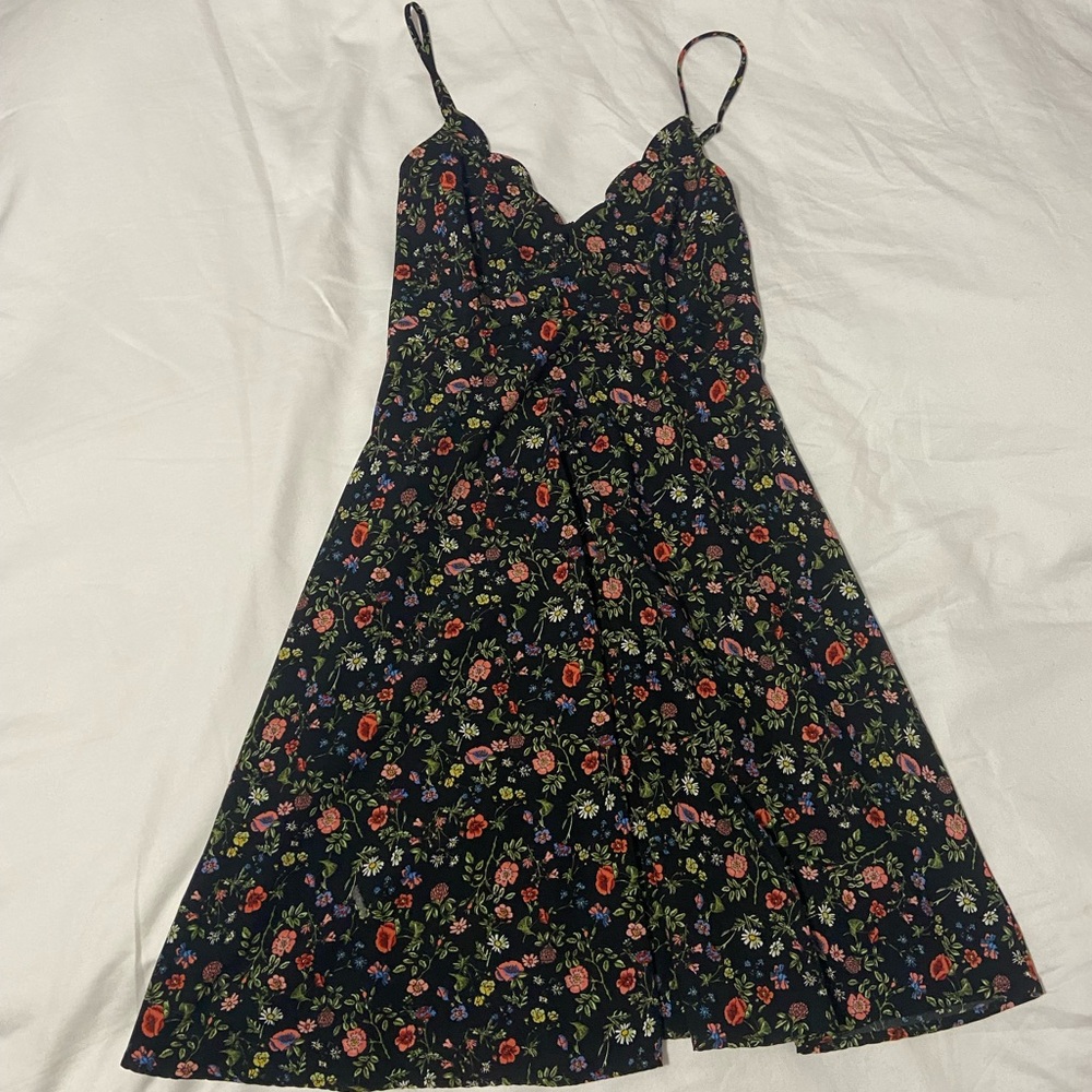 Soprano Black Floral Midi Dress
